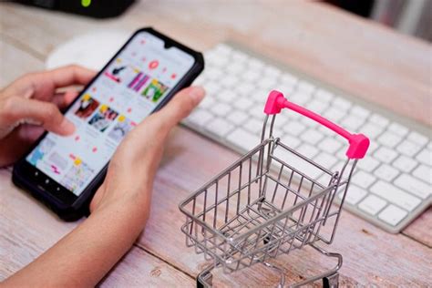 top ff untuk yang suka belanja online, panduan beli iTunes sedangkan harga naik voucher challenge gems dan teruji ribuan transaksi bersama image 1